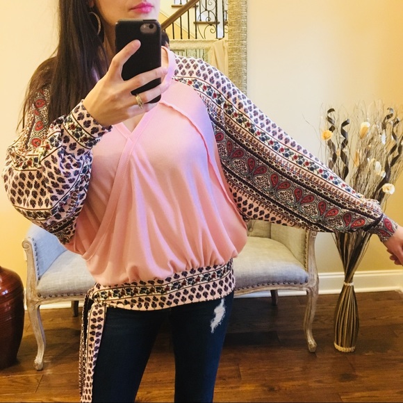 NWT Long Puff Sleeves Top - Picture 4 of 7